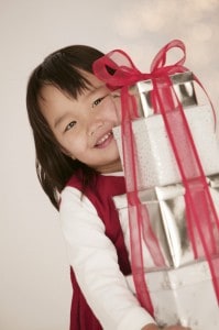 Teaching Kids to Give This Holiday