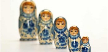 Array of Russidolls in Descending Order of Size